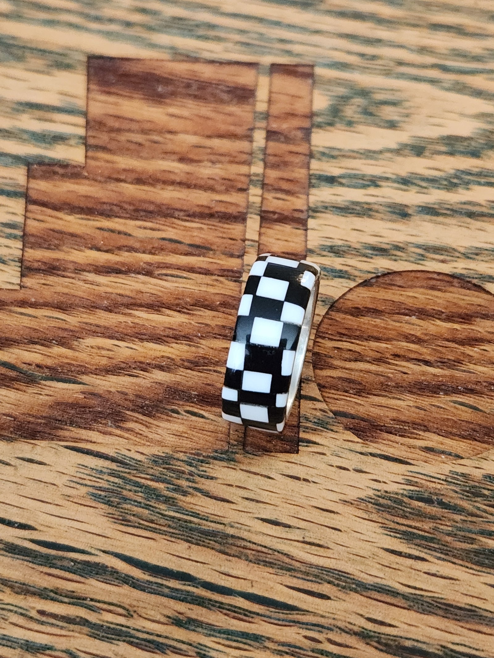 Sterling Silver Round Checkered Inlay Ring